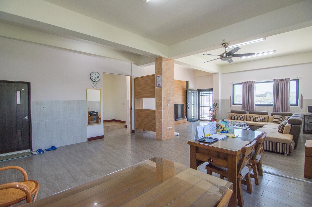 Homelike Homestay Huhszi Kültér fotó